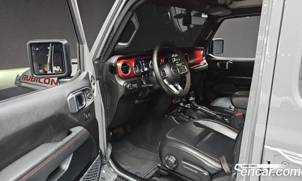 Jeep Wrangler 2023 2.0 автомат (гидро), фото 10 Jeep Wrangler 2023 2.0 автомат (гидро), фото 10