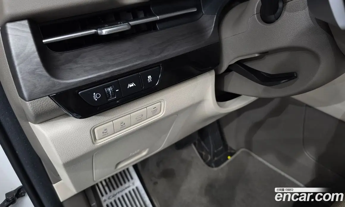 Kia Carnival 2023 3.5 автомат (гидро), фото 20