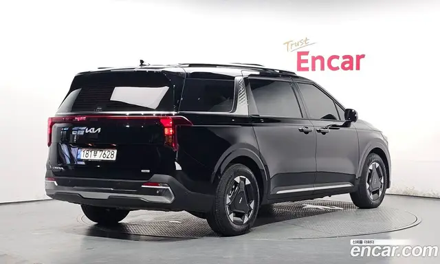Kia Carnival, 2024, 15 137 км