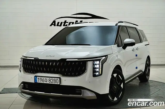 Kia Carnival 2024 2.2 автомат (гидро), миниатюра 2