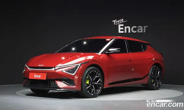 Kia EV6, 2025, 5 692 км