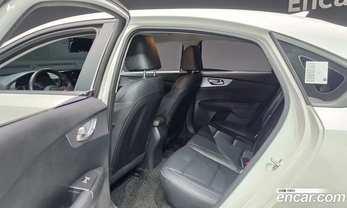 Kia K3 2022 1.6 автомат (гидро), фото 17