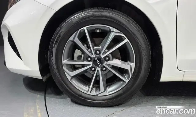 Kia K3 2022 1.6 автомат (гидро), миниатюра 5