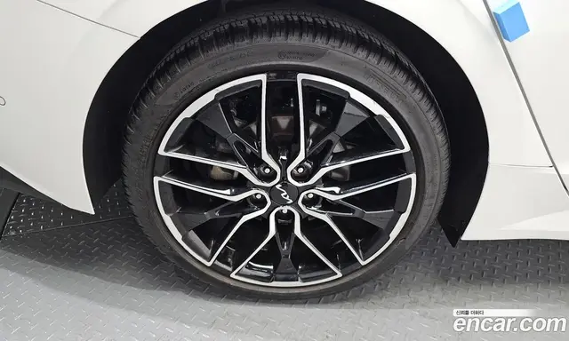 Kia K5 (Optima) 2022 1.6 автомат (гидро), миниатюра 5 Kia K5 (Optima) 2022 1.6 автомат (гидро), миниатюра 5