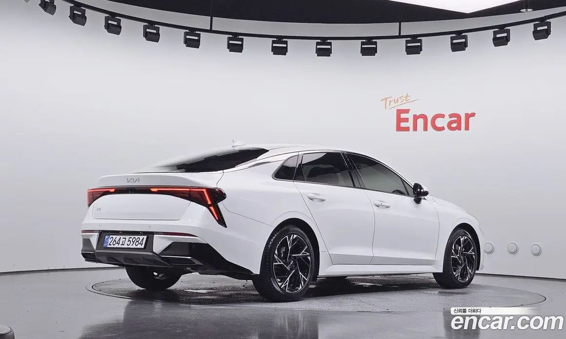 Kia K5 (Optima) 2024 2.0 автомат (гидро), фото 2 Kia K5 (Optima) 2024 2.0 автомат (гидро), фото 2