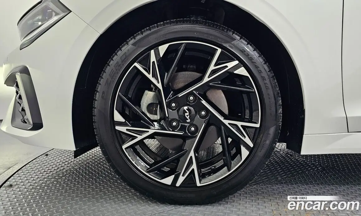 Kia K5 (Optima) 2024 2.0 автомат (гидро), фото 5 Kia K5 (Optima) 2024 2.0 автомат (гидро), фото 5