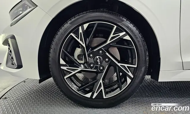 Kia K5 (Optima) 2024 2.0 автомат (гидро), миниатюра 5 Kia K5 (Optima) 2024 2.0 автомат (гидро), миниатюра 5