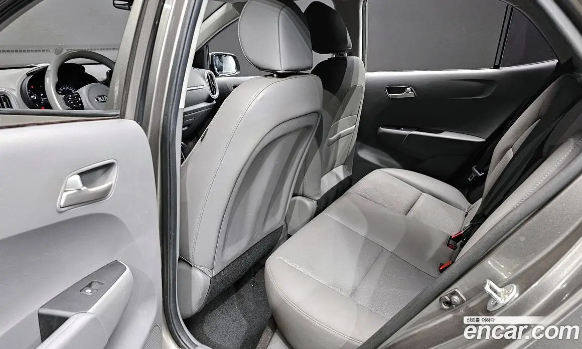 Kia Morning 2021 1.0 автомат (гидро), фото 16