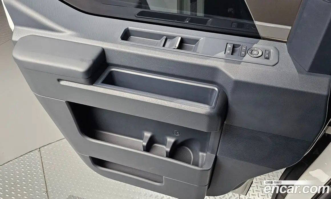 Kia PV5 2025 0.2 автомат (гидро), фото 14 Kia PV5 2025 0.2 автомат (гидро), фото 14