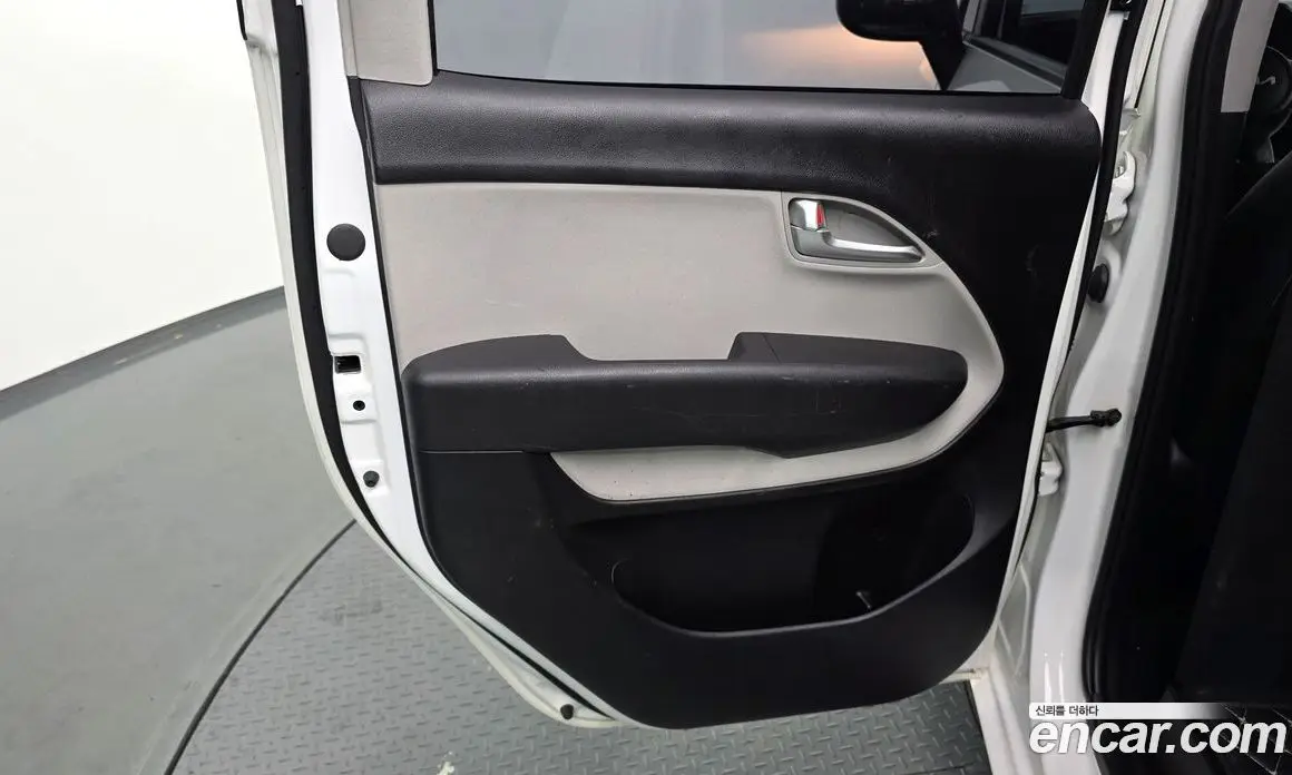 Kia Ray 2022 1.0 автомат (гидро), фото 15 Kia Ray 2022 1.0 автомат (гидро), фото 15