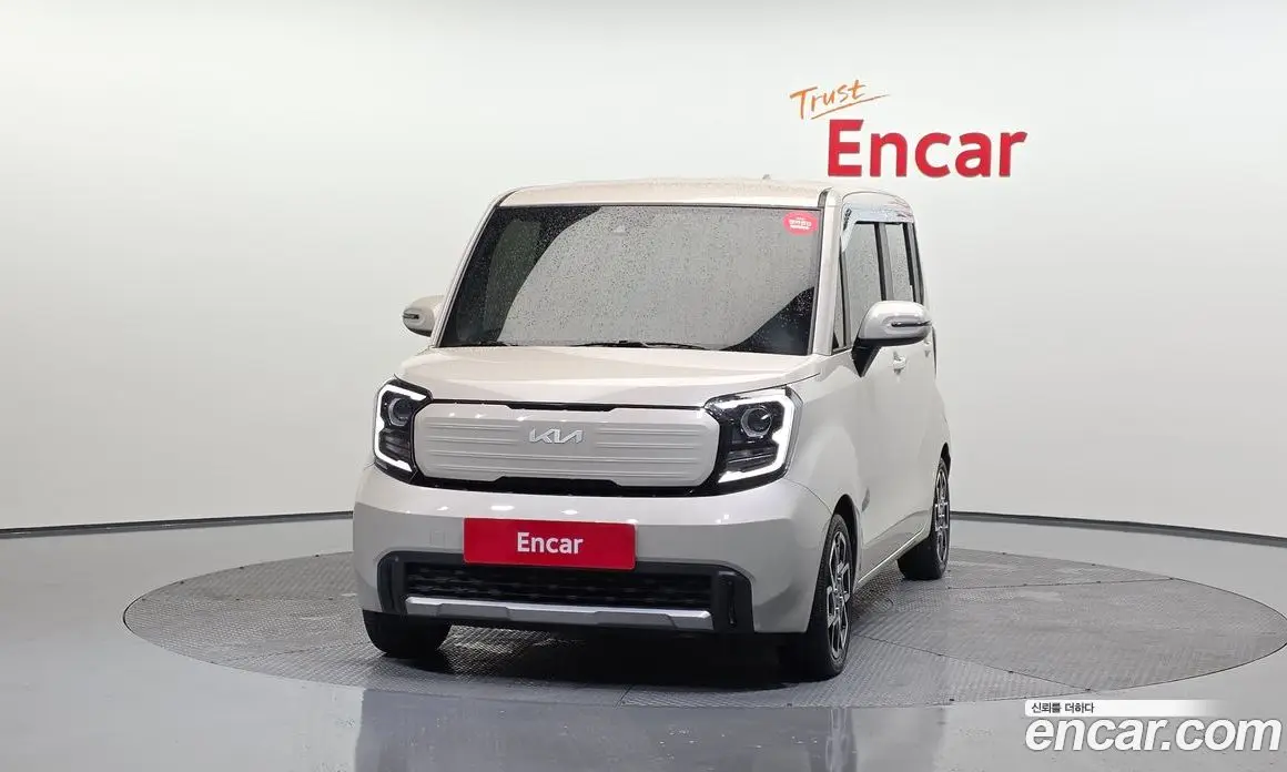 Kia Ray 2023 1.0 автомат (гидро), фото 3