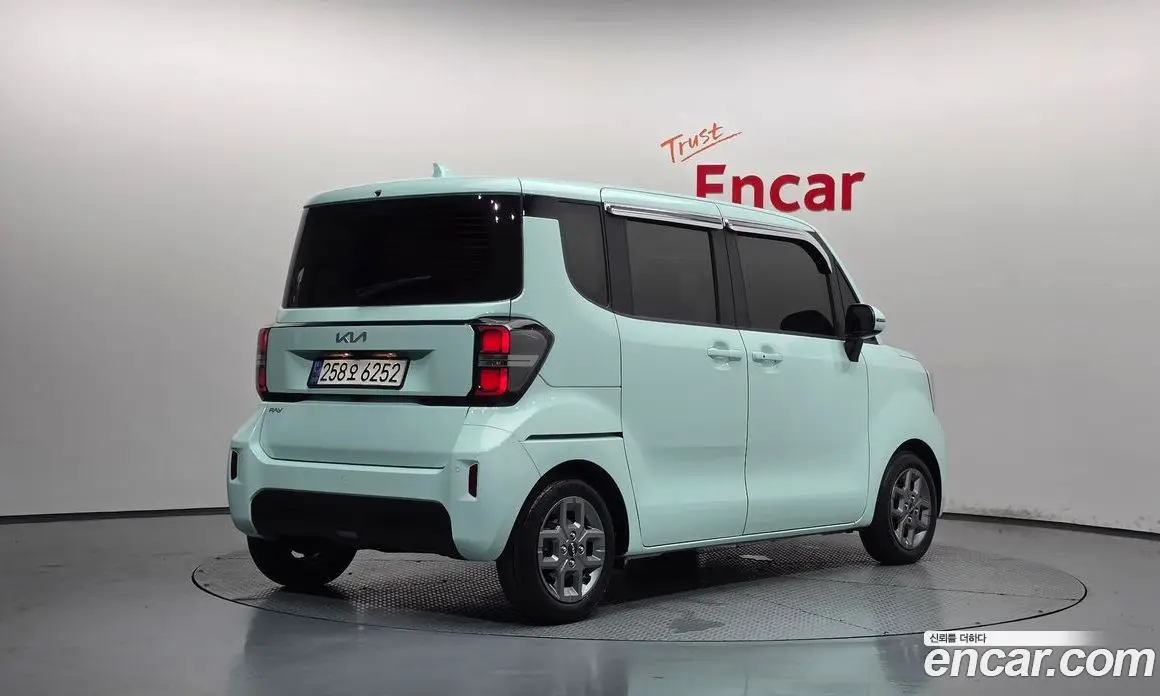 Kia Ray 2023 1.0 автомат (гидро), фото 2 Kia Ray 2023 1.0 автомат (гидро), фото 2
