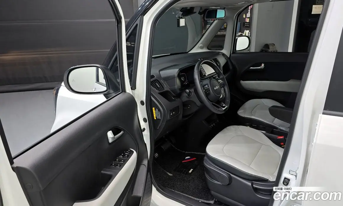 Kia Ray 2024 1.0 автомат (гидро), фото 13
