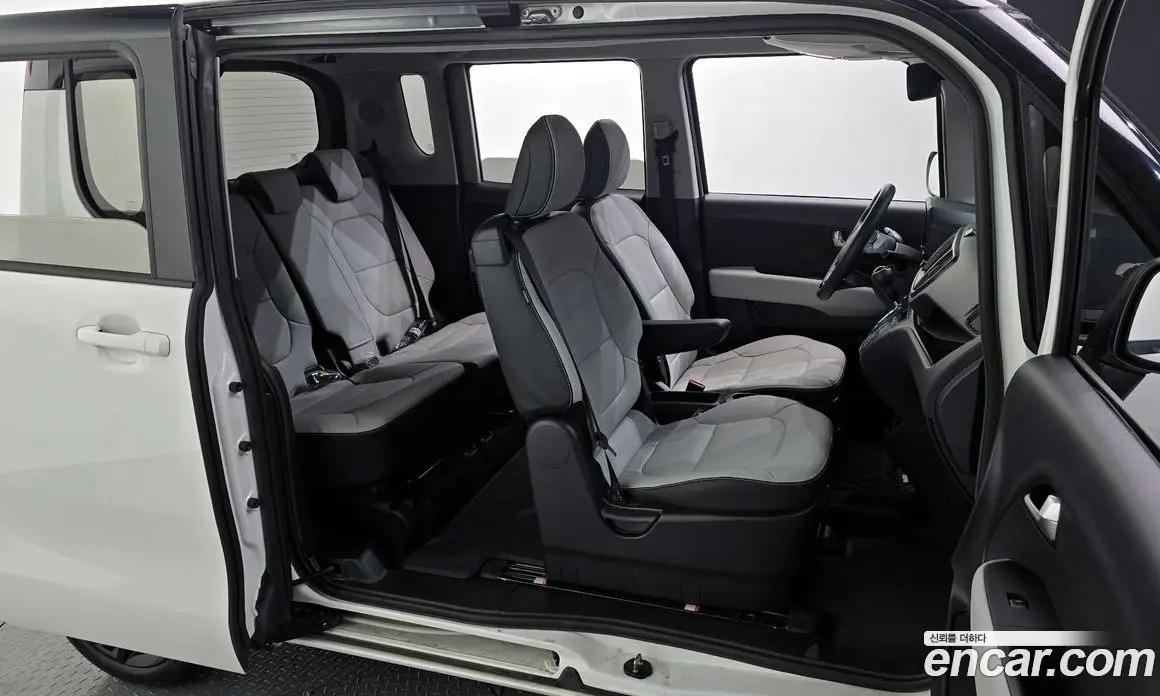 Kia Ray 2024 1.0 автомат (гидро), фото 16