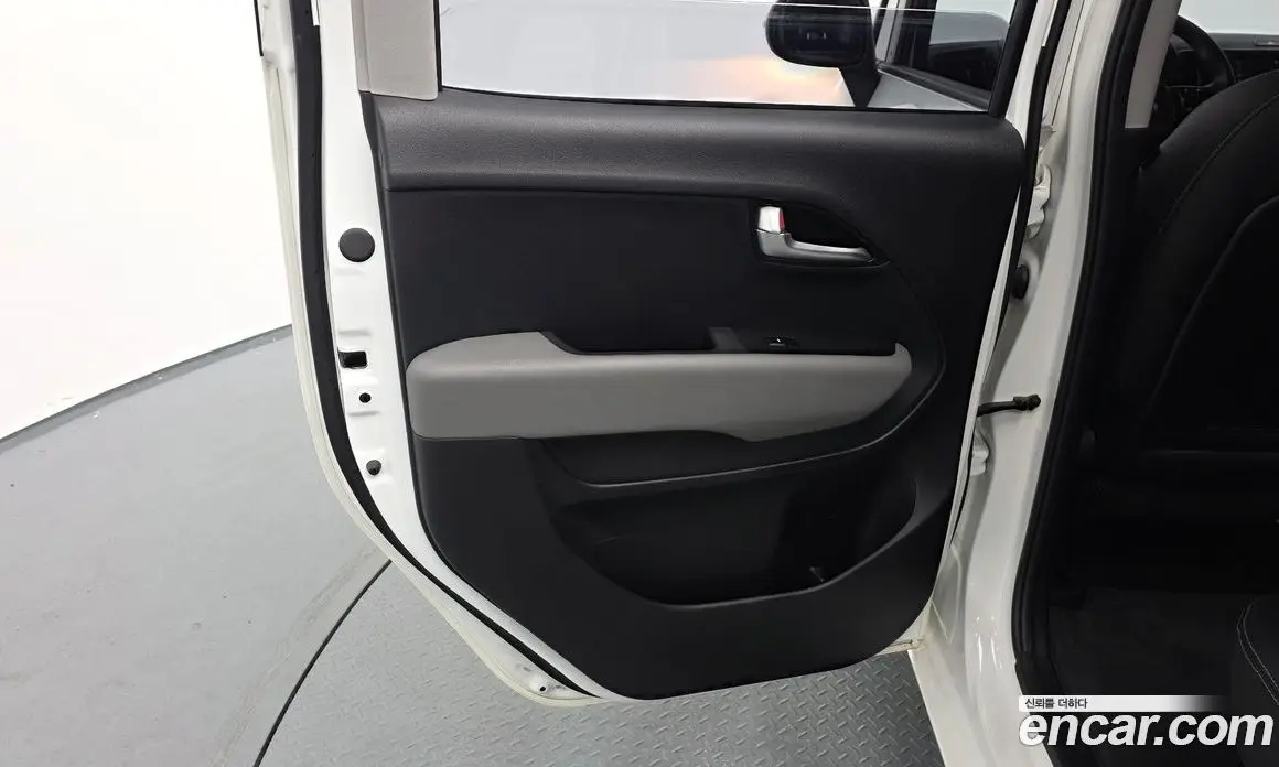 Kia Ray 2024 0.1 автомат (гидро), фото 14 Kia Ray 2024 0.1 автомат (гидро), фото 14