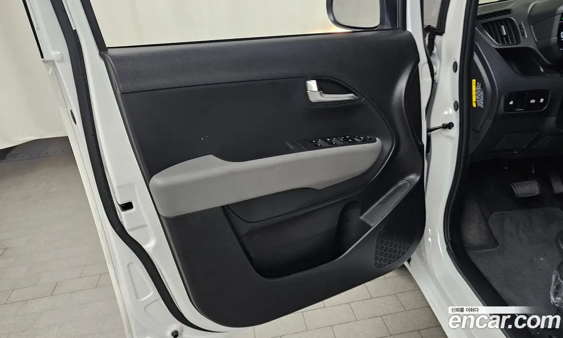 Kia Ray 2026 1.0 автомат (гидро), фото 13