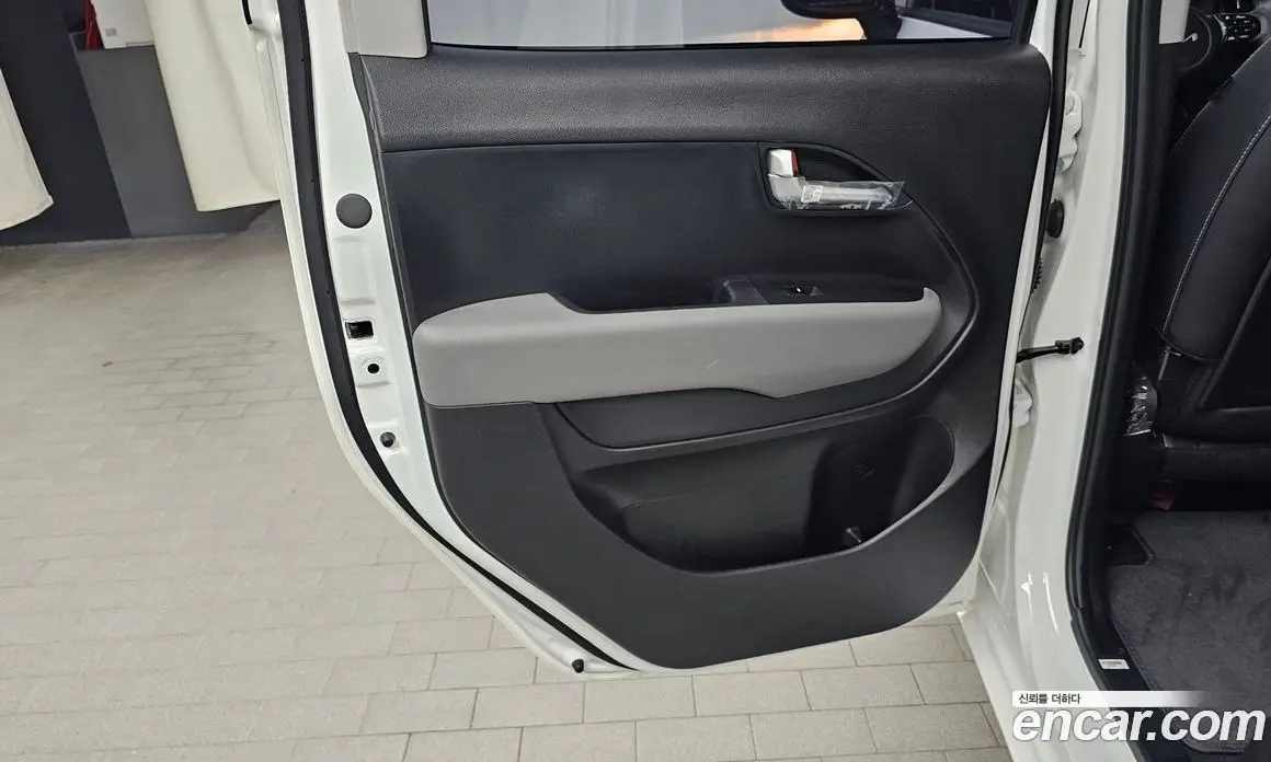 Kia Ray 2026 1.0 автомат (гидро), фото 14