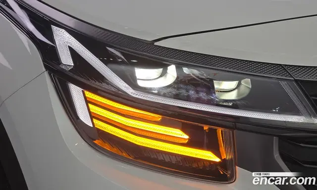 Kia Seltos 2022 2.0 автомат (гидро), миниатюра 8 Kia Seltos 2022 2.0 автомат (гидро), миниатюра 8