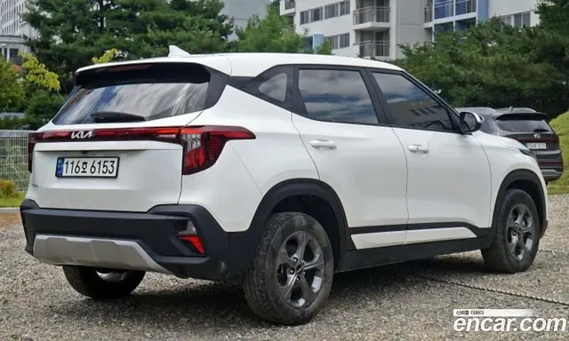 Kia Seltos 2025 2.0 автомат (гидро), миниатюра 4 Kia Seltos 2025 2.0 автомат (гидро), миниатюра 4