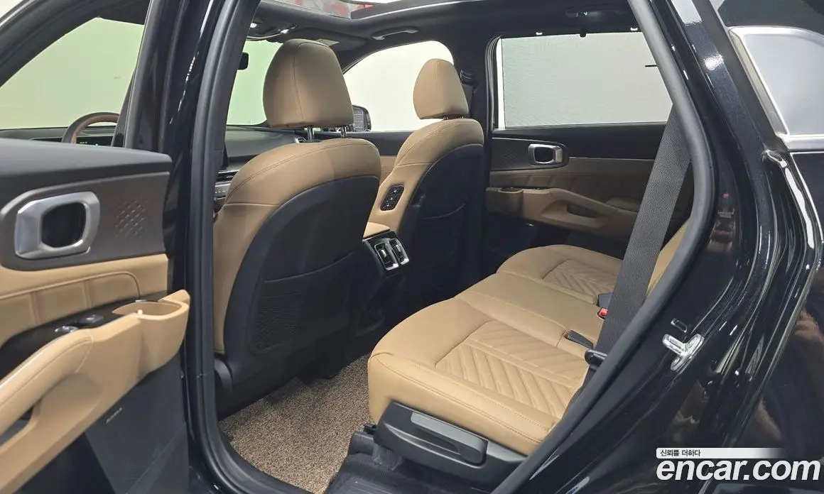 Kia Sorento 2024 1.6 автомат (гидро), фото 16