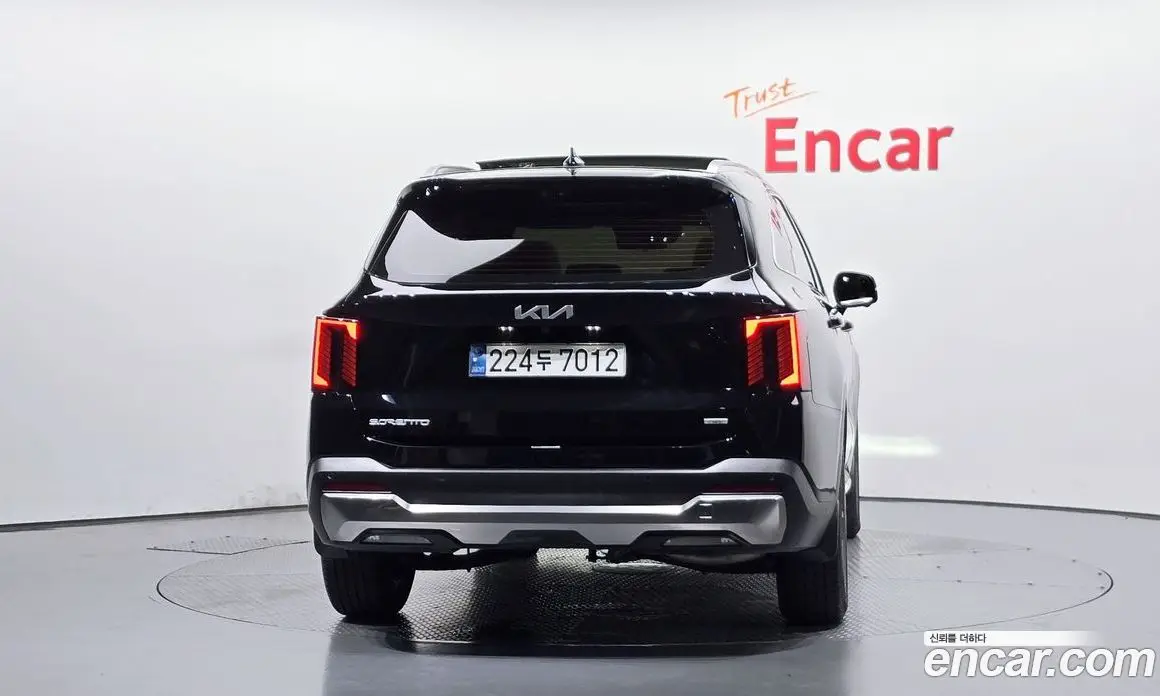 Kia Sorento 2024 1.6 автомат (гидро), фото 3