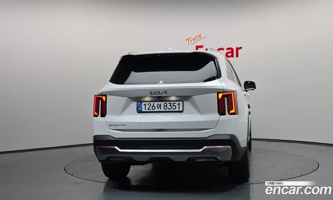 Kia Sorento 2025 2.5 автомат (гидро), фото 4 Kia Sorento 2025 2.5 автомат (гидро), фото 4