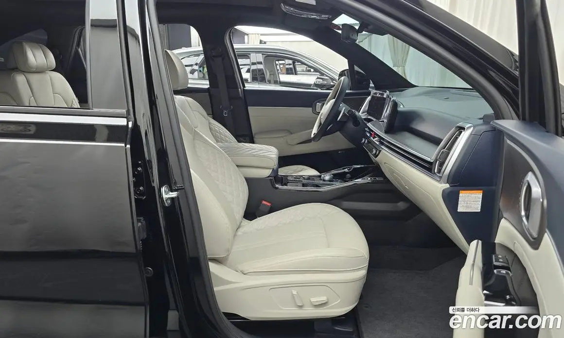 Kia Sorento 2025 1.6 автомат (гидро), фото 16 Kia Sorento 2025 1.6 автомат (гидро), фото 16