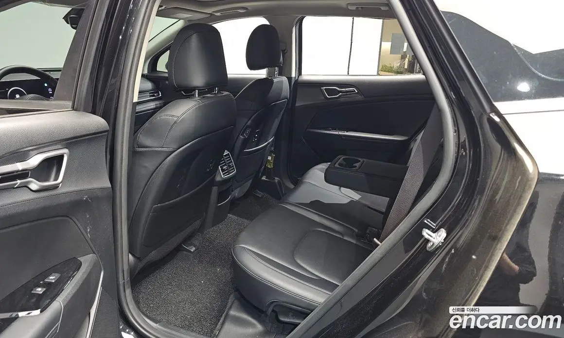 Kia Sportage 2023 1.6 автомат (гидро), фото 18