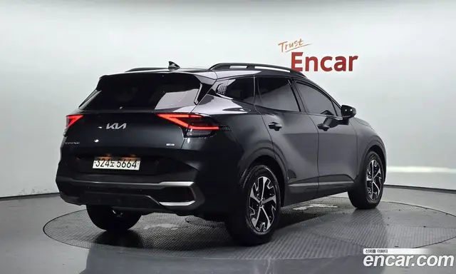 Kia Sportage, 2023, 41 377 км