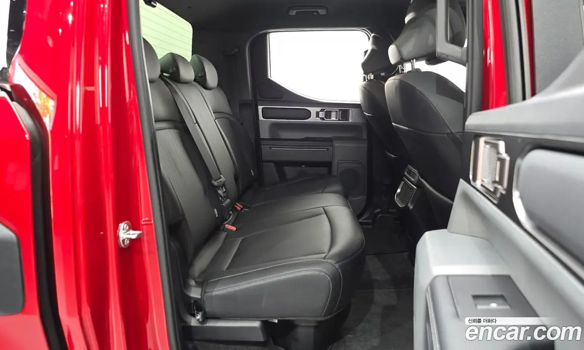 Kia Tasman 2025 2.5 автомат (гидро), фото 18