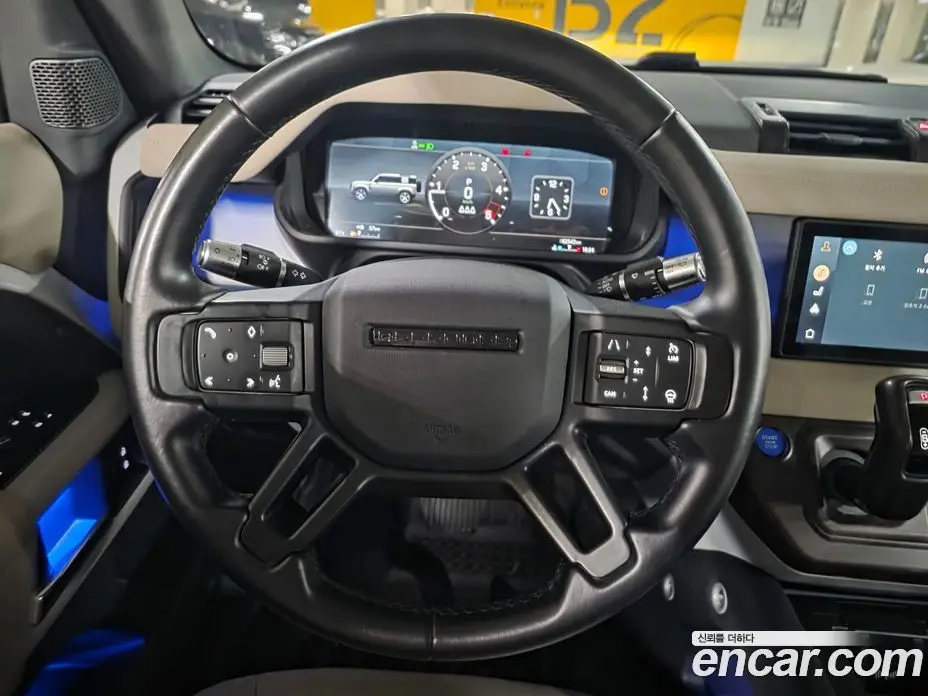 Land Rover Defender 2020 2.0 автомат (гидро), фото 20