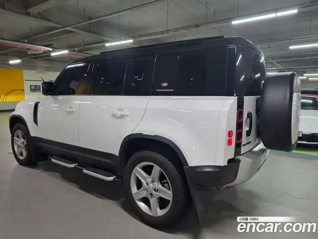 Land Rover Defender 2020 2.0 автомат (гидро), миниатюра 4