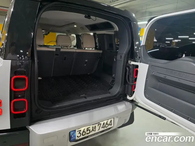 Land Rover Defender 2020 2.0 автомат (гидро), миниатюра 6
