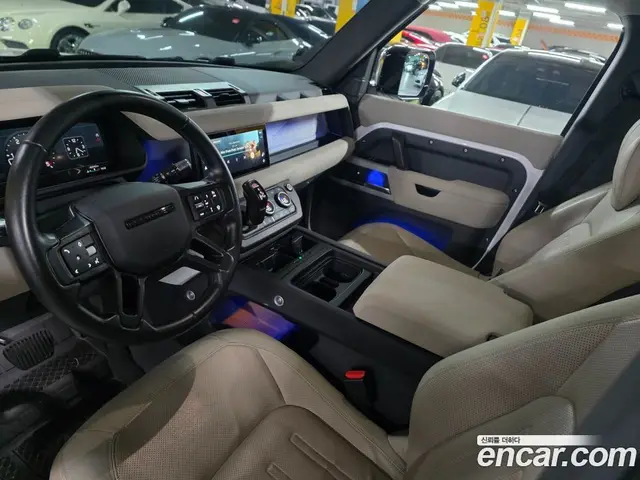 Land Rover Defender 2020 2.0 автомат (гидро), миниатюра 10