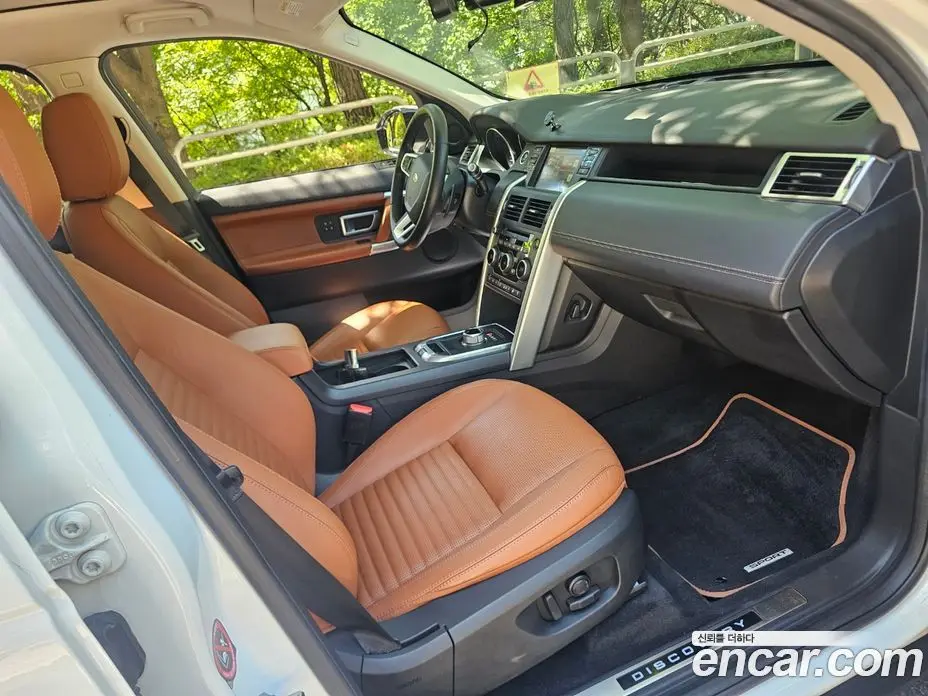 Land Rover Discovery Sport 2016 2.0 автомат (гидро), фото 18