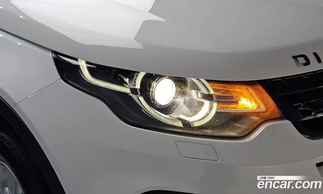 Land Rover Discovery Sport 2016 2.0 автомат (гидро), миниатюра 7