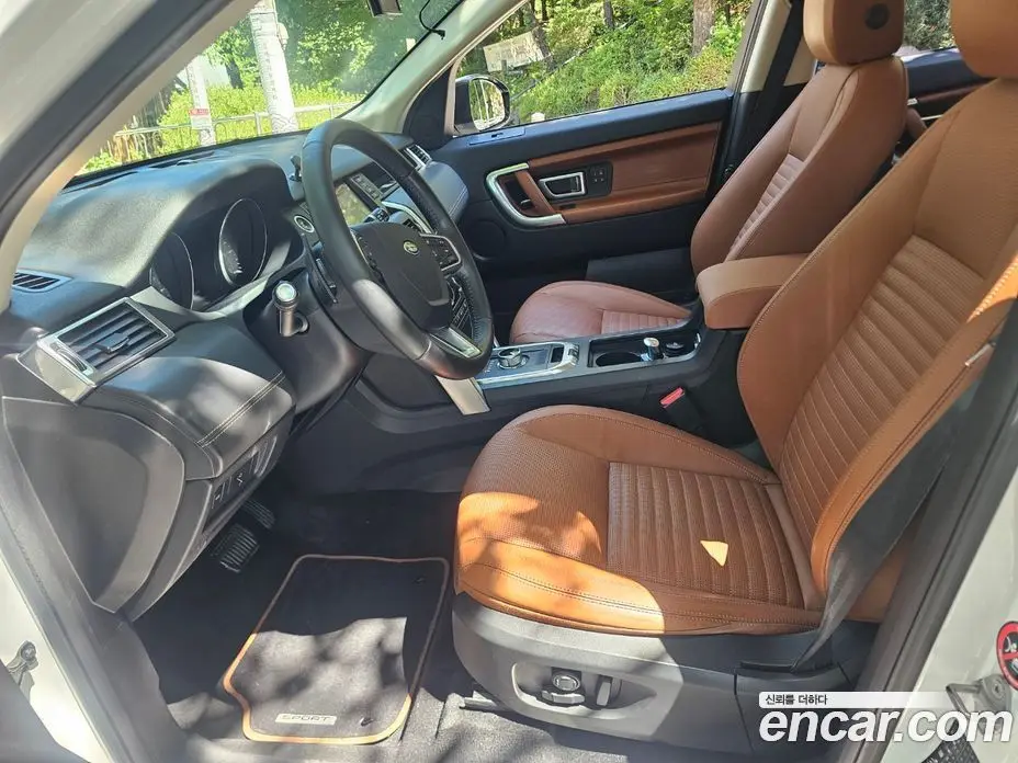 Land Rover Discovery Sport 2016 2.0 автомат (гидро), фото 9