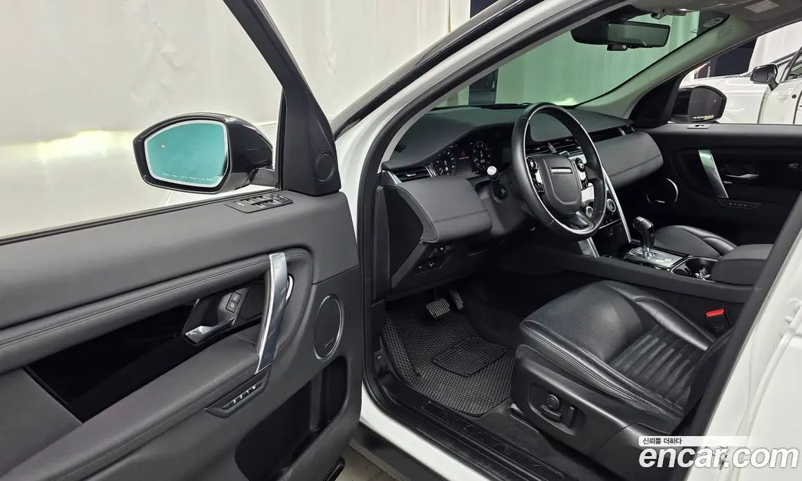 Land Rover Discovery Sport 2020 2.0 автомат (гидро), фото 13