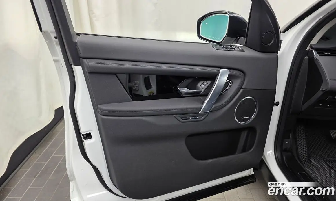 Land Rover Discovery Sport 2020 2.0 автомат (гидро), фото 14