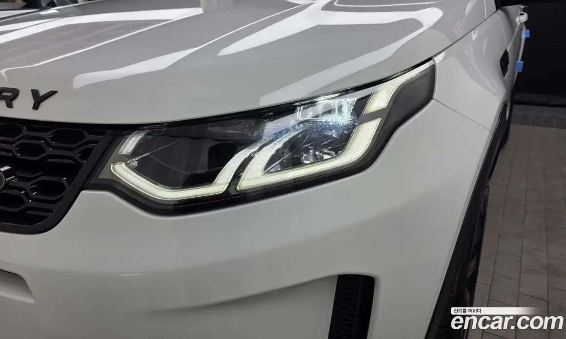 Land Rover Discovery Sport 2020 2.0 автомат (гидро), фото 8