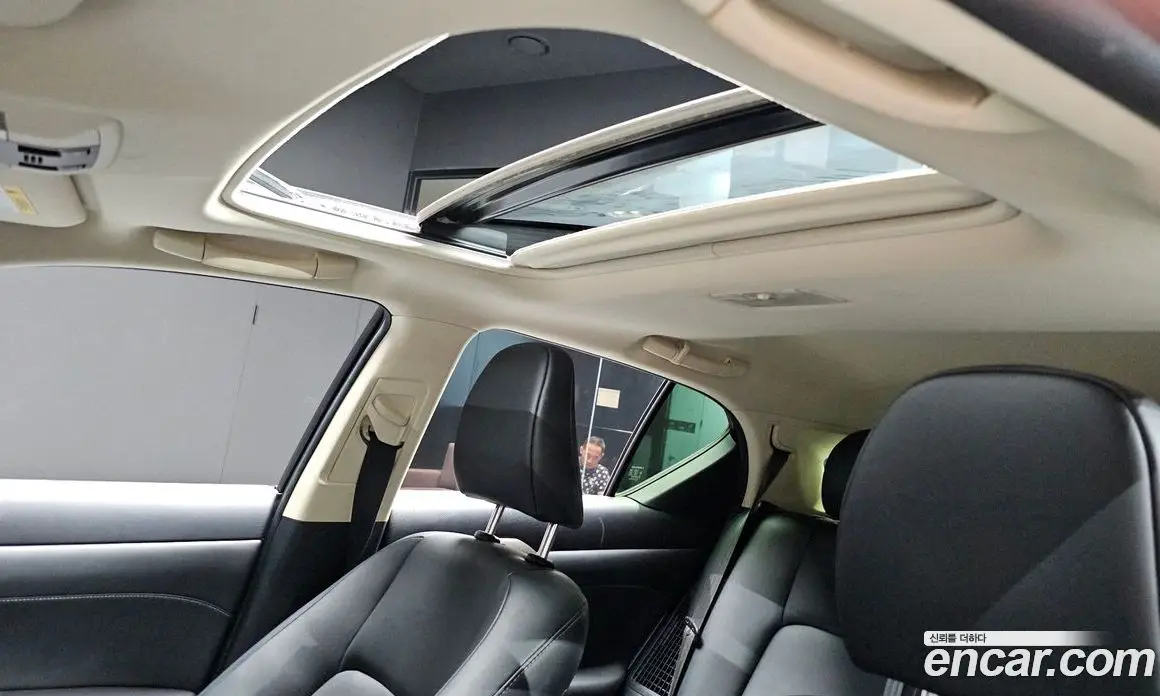 Lexus CT200h 2017 1.8 автомат (гидро), фото 19