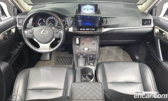 Lexus CT200h 2017 1.8 автомат (гидро), миниатюра 7
