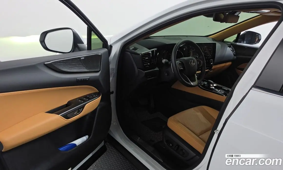 Lexus NX 2026 2.5 автомат (гидро), фото 13 Lexus NX 2026 2.5 автомат (гидро), фото 13
