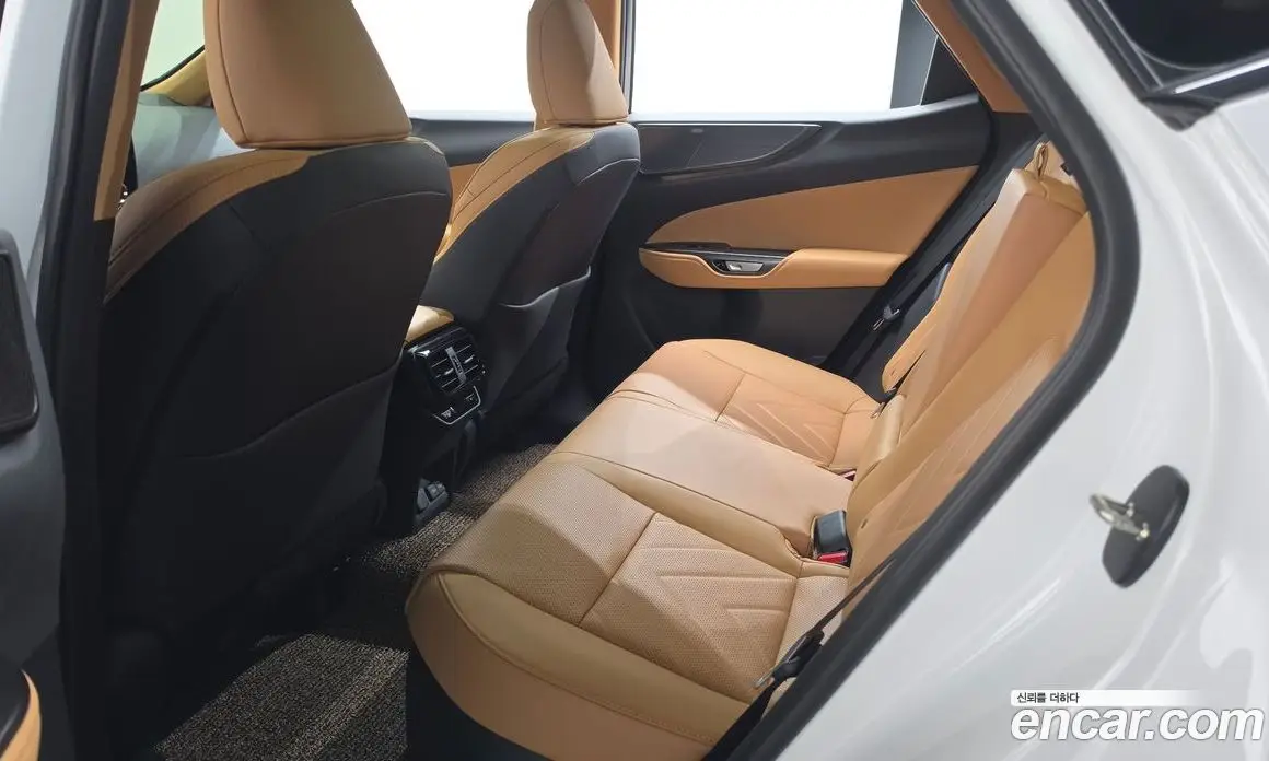 Lexus NX 2026 2.5 автомат (гидро), фото 17 Lexus NX 2026 2.5 автомат (гидро), фото 17