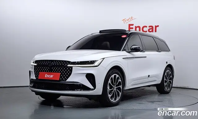 Lincoln Nautilus 2023 2.0 автомат (гидро), миниатюра 1 Lincoln Nautilus 2023 2.0 автомат (гидро), миниатюра 1