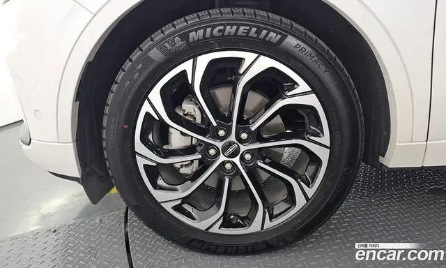Lincoln Nautilus 2023 2.0 автомат (гидро), миниатюра 5 Lincoln Nautilus 2023 2.0 автомат (гидро), миниатюра 5