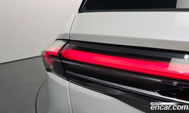 Lincoln Nautilus 2023 2.0 автомат (гидро), миниатюра 9 Lincoln Nautilus 2023 2.0 автомат (гидро), миниатюра 9