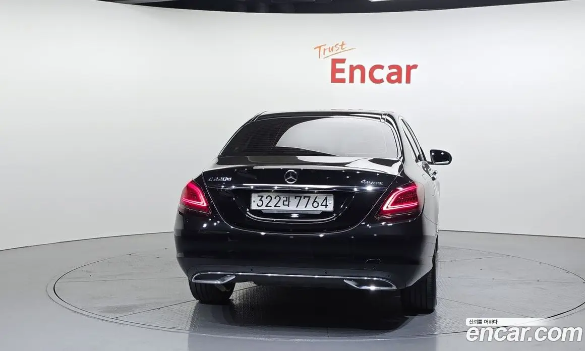Mercedes-Benz C-Class 2020 1.9 автомат (гидро), фото 4 Mercedes-Benz C-Class 2020 1.9 автомат (гидро), фото 4