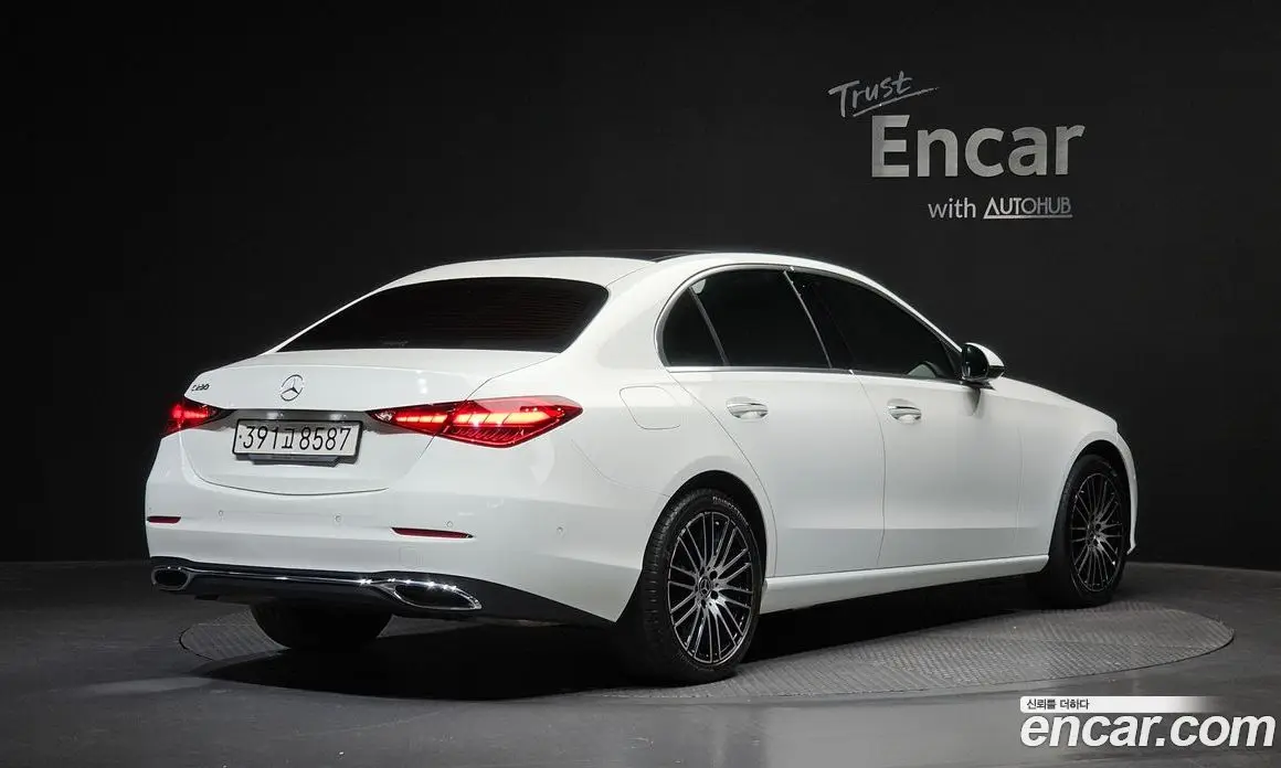 Mercedes-Benz C-Class 2022 2.0 автомат (гидро), фото 2 Mercedes-Benz C-Class 2022 2.0 автомат (гидро), фото 2