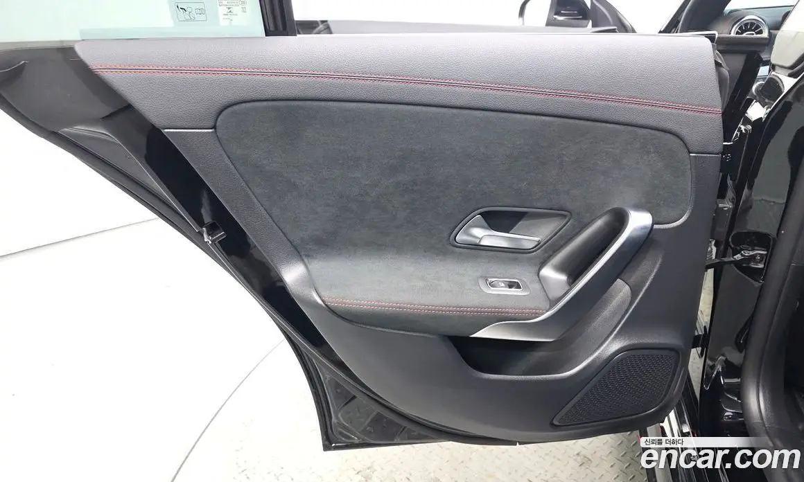 Mercedes-Benz CLA-Class 2020 2.0 автомат (гидро), фото 15 Mercedes-Benz CLA-Class 2020 2.0 автомат (гидро), фото 15